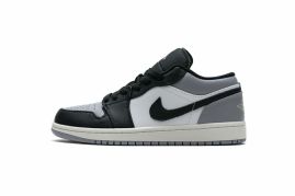 Picture of Air Jordan 1 Low _SKUfc4202413fc